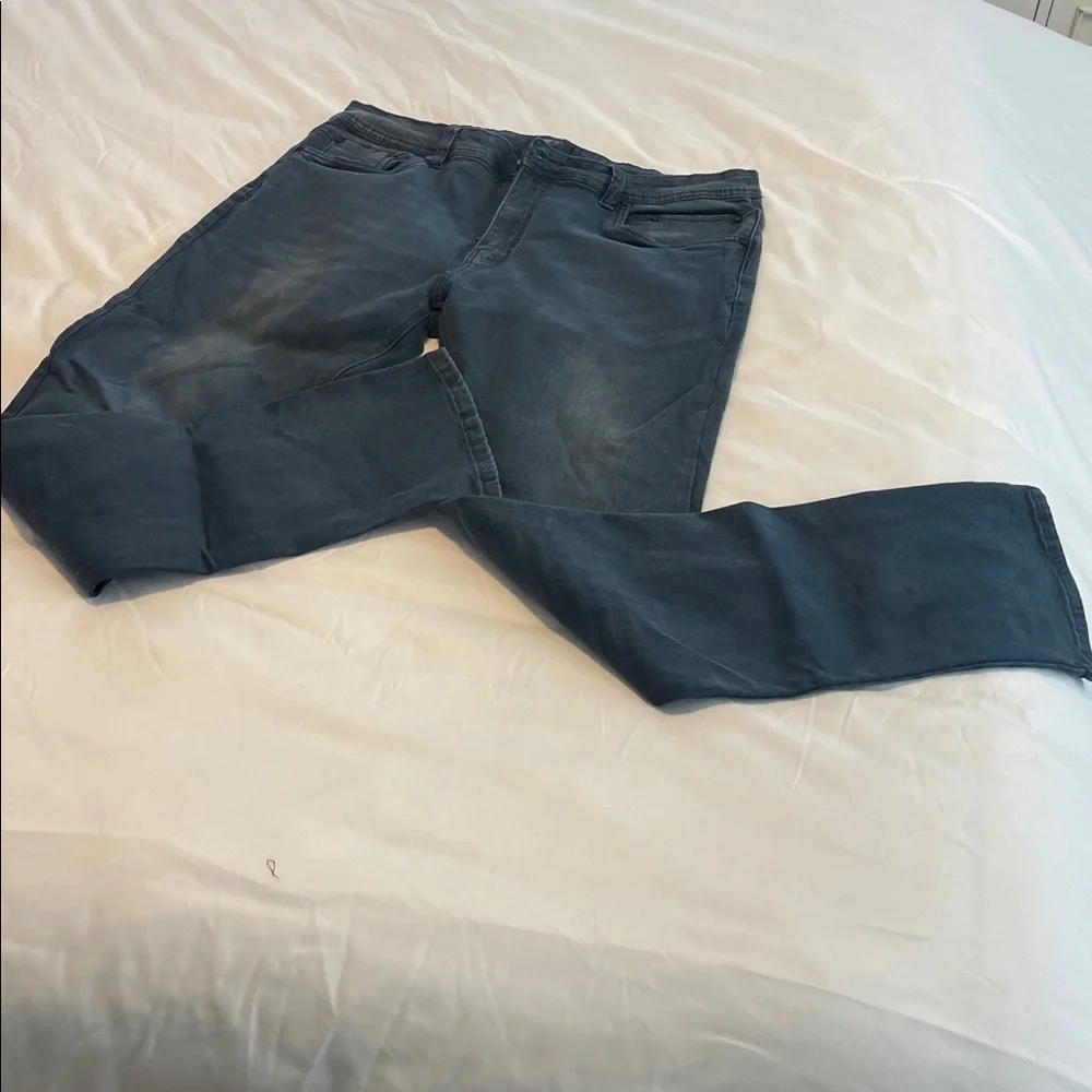 Relaxed Fit Men's Denim Jeans